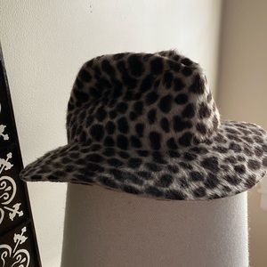 Beautiful animal-print felt hat. Never worn!